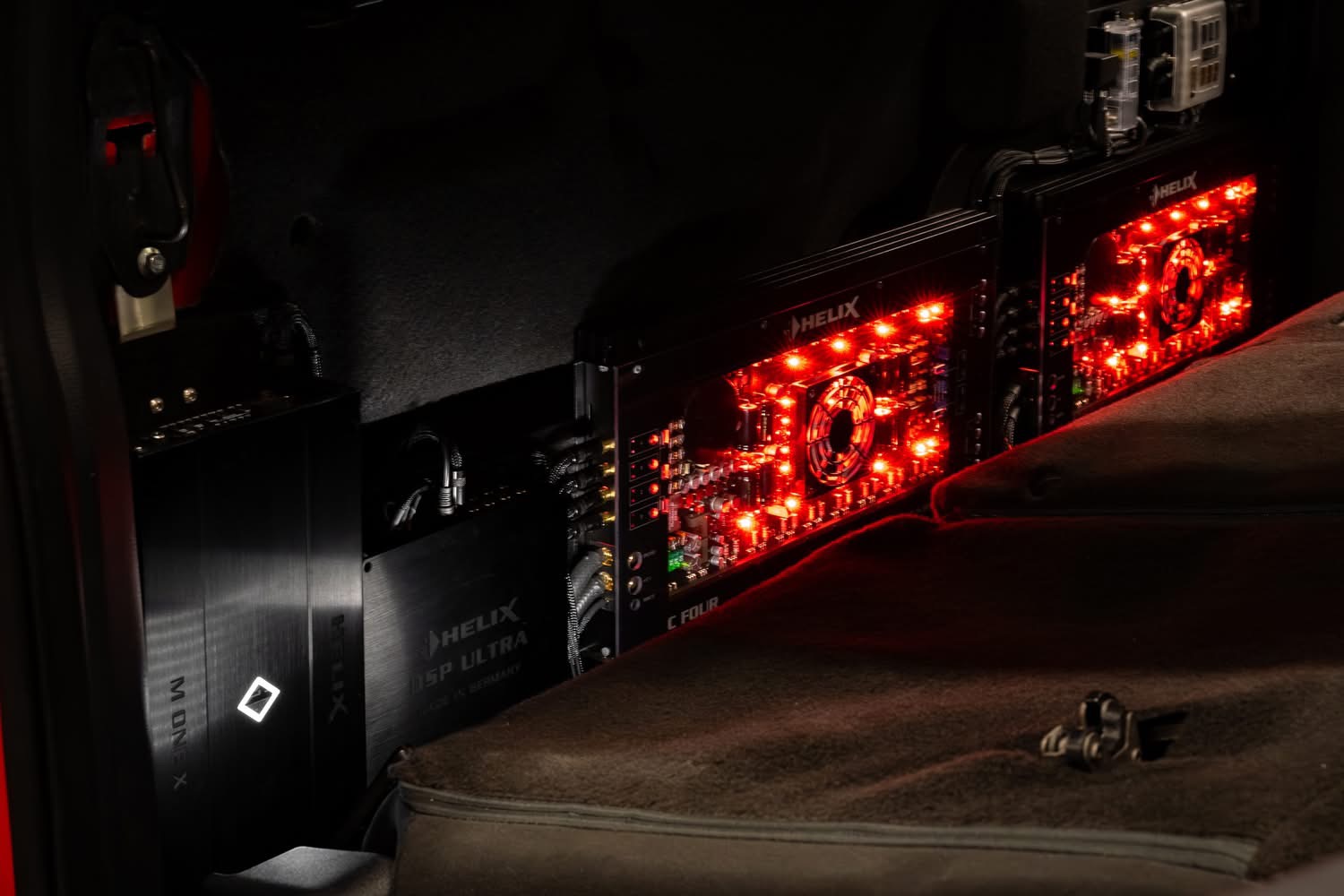 Amp Rack + DSP Ultra